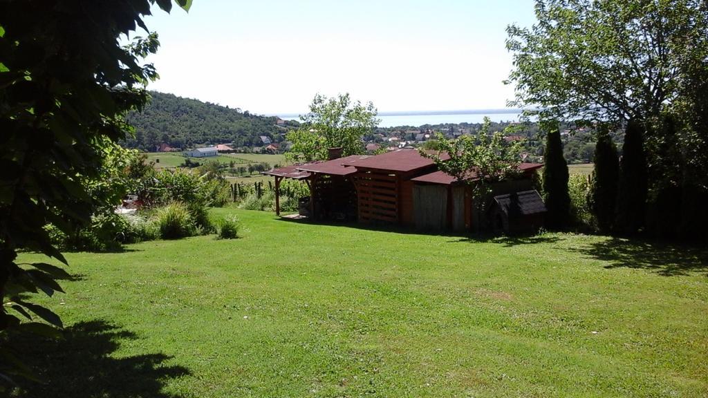 Kincses Vendeghaz Hotel Balatongyörök Exterior foto